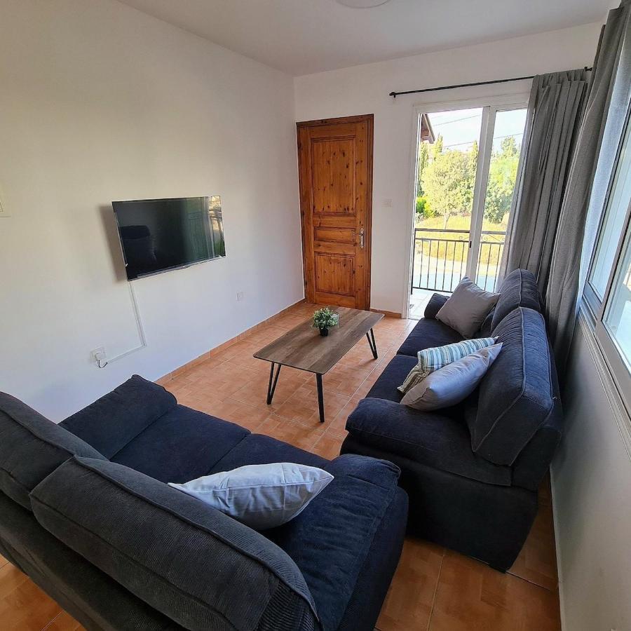 Ntoras Holiday Home Paphos Luaran gambar
